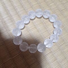 水晶バングルの画像