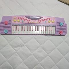 Sanrio　ボンボンリボン　電子ピアノ