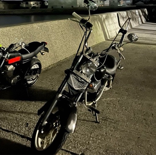 ホンダマグナ50