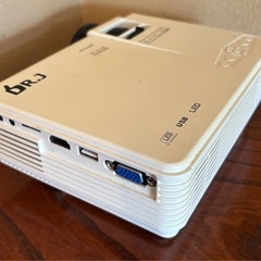 ミニプロジェクター 動作確認済みです。の画像