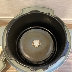 アイリスオーヤマ　電気圧力鍋　KPC-MA3-Gの画像