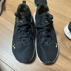 21センチ　プーマ