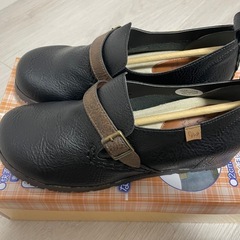 マスチェッタ　スリッポンの画像