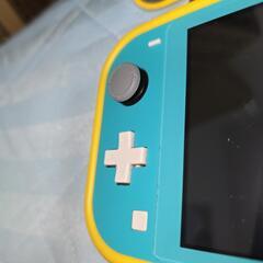 任天堂スイッチライトの画像