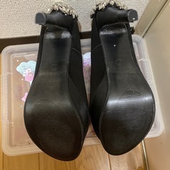 新品 黒ハイヒール 多分24cmの画像