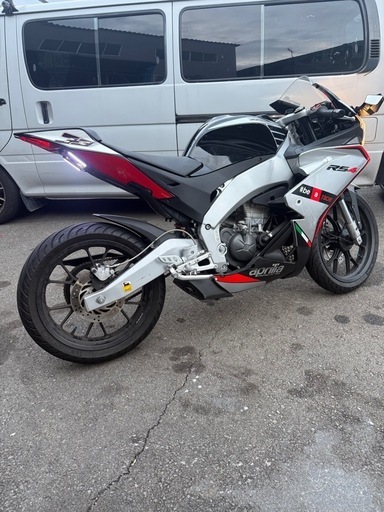 何でもお問い合わせ下さい！アプリリア　RS4 RS125 ちょいカスタム　2オーナー　低走行　交換可能