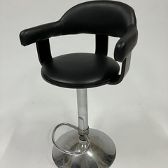 さらに20%offにします！カウンターに合う！回転椅子　ブラック　中古
