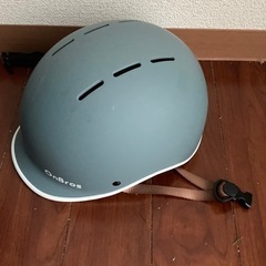 【試着のみ】自転車用ヘルメット
