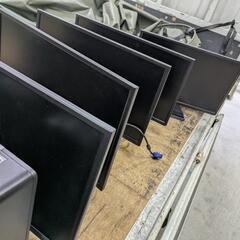 終了、決まりました。 19インチ 3台の画像