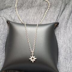 シルバーネックレス