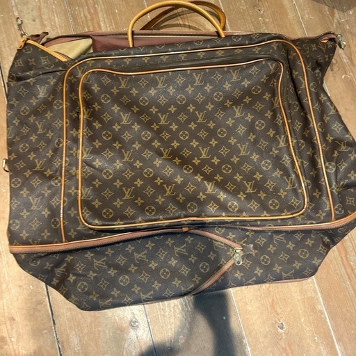 キャリー付きハンドバック