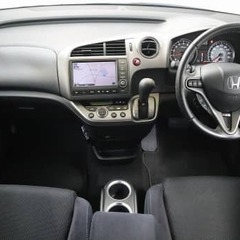 【自社ローン対象】ホンダ　ストリーム　HDDナビ　バックカメラ　 ETC　HIDヘッドライトの画像