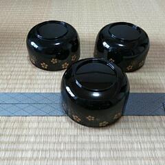 綺麗な大きなお椀3個セットの画像