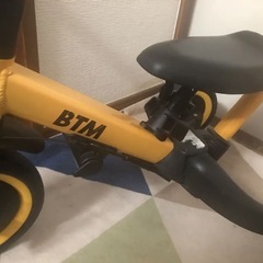 ベビーカ-、虫除けネット、三輪車　、抱っこ紐の画像