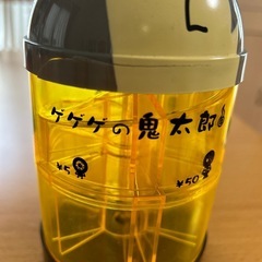 貯金箱の画像