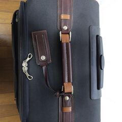 PUJOLS キャリーバッグ　キャリーケース　スーツケースの画像