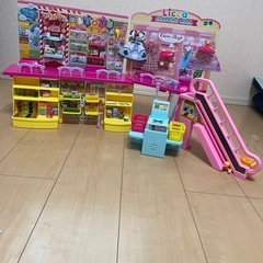 りかちゃん大きなショッピングモールとファミリーカー【交渉中】の画像