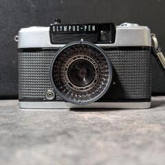 OLYMPUS PEN EE-3
