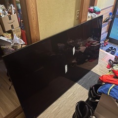 ジャンク　
85インチTV 