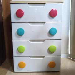 子供用引き出し収納の画像
