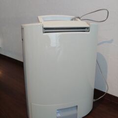 National　除湿機　F-YZB60の画像