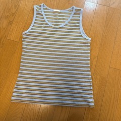 GUタンクトップ　Lサイズ　レディース　　
