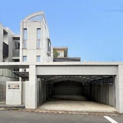 💞日吉本町駅徒歩10分💞二世帯住宅としても利用可💞延床305㎡で生活しやすい💞ホームエレベーター付き💞駐車スペース4台駐車可💞 - 不動産売買（マンション/一戸建て）