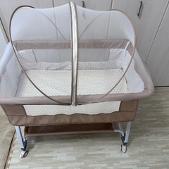 ＊まむ＊【美品】再値下げ中！！早い者勝ち！ベビーベッド 早い者勝ち！美品 ネオママイズム ベッドインベッド【24時間以内