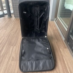 【無料！】キャリーバッグの画像