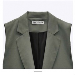 ZARA スリット入りジレ ベストの画像