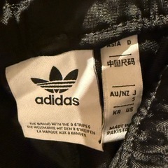 adidas ハーフパンツ（Sサイズ）の画像