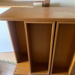 スライド式本棚の画像
