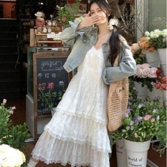 白キャミワンピースの画像