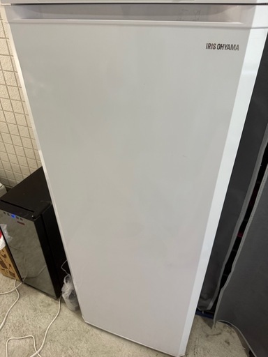 まとめてお取引大歓迎⭐️①冷凍庫175Lアイリスオーヤマ製⭐️