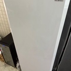 まとめてお取引大歓迎⭐️①冷凍庫175Lアイリスオーヤマ製⭐️