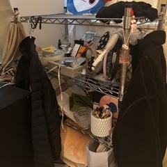 銀の3台荷物置き