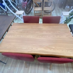 安井家具テーブル＋椅子4脚セット　【リサイクルフカツ岡崎倉庫店】...