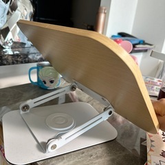 ブックスタンドの画像
