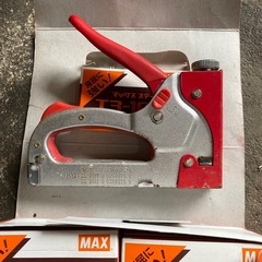 MAX ガンタッカー用ステープル T3-10M 1000本✖️18箱　タッカー 本体の画像