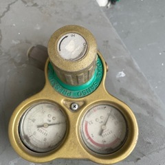 圧力計 25 PSI ダイヤル2つ プロパンガスボンベ用