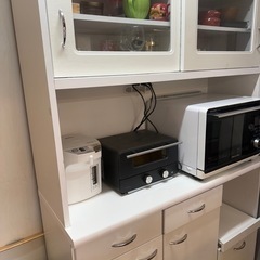 まとめて取り引き歓迎！⭐️食器棚
