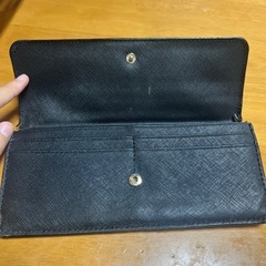 マイケルコースメンズ財布の画像