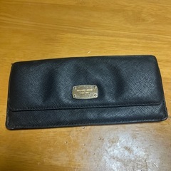 マイケルコースメンズ財布