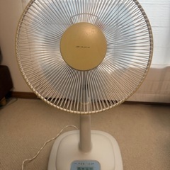 扇風機　レトロ感　