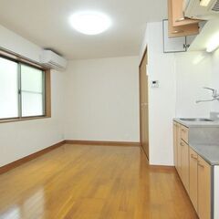 高田馬場駅・破格の初期費用⭐️敷・礼・仲0円⭐️ガスキッチン/給湯（ガス）/シャワー/室内洗濯機置場/TVインターホン/インターホン/バス・トイレ別 - 賃貸（マンション/一戸建て）