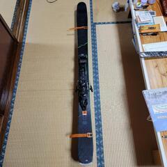 HEAD KORE 105　ビン付きの画像