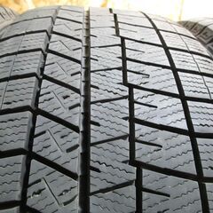 A4676 215/50R18 4本SET スタッドレス １８インチ ダンロップ ウィンターマックス03 20年製 溝あり 小シワあり の画像