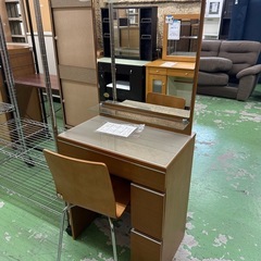 【ドリーム川西店御来店限定】ニトリ／ドレッサー　チェア付き／クリ...