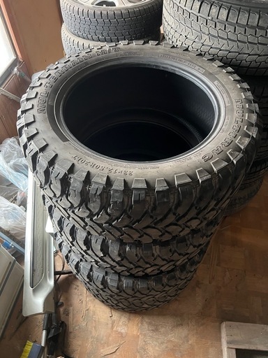 33×12.50R20 マッドタイヤ　MULTIRAC MUL TERRAIN ランクル　タンドラ  ダッジラム　フォード　サバーバン　タホ　アメ車　等