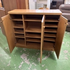 【ドリーム川西店御来店限定】シューズボックス／クリーニング済み 【2001244255600156】の画像
